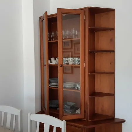 Apartamento Con Terraza Y Vistas Al Mar